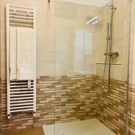 Comecasa Modern In Historical Centre Apartment *